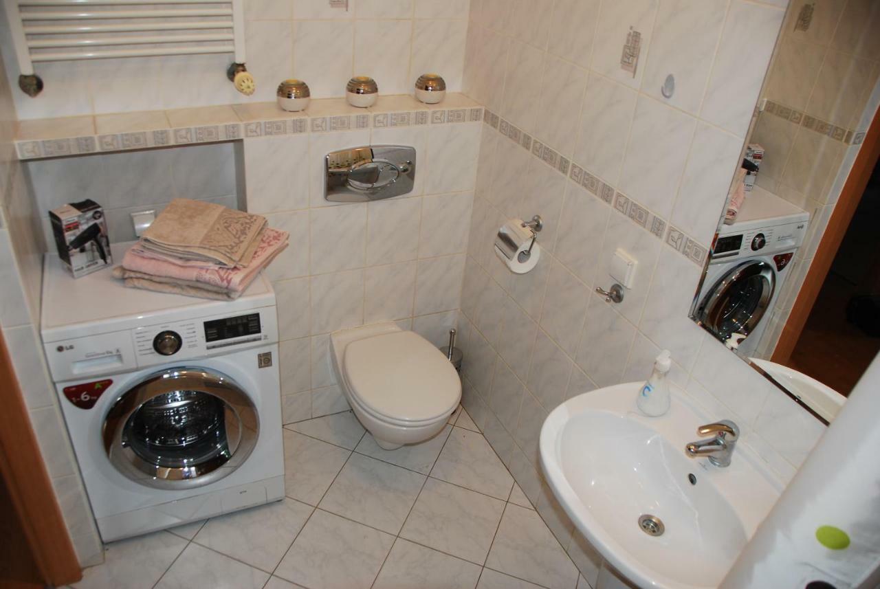 Kasztanowa Apartament Warszawa Zewnętrze zdjęcie