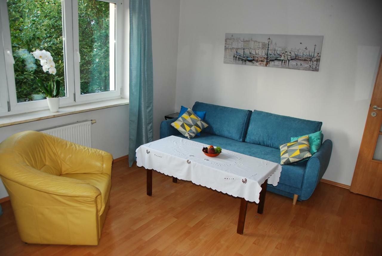 Kasztanowa Apartament Warszawa Zewnętrze zdjęcie